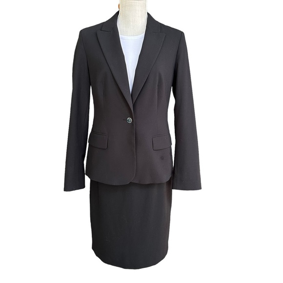 Calvin Klein Womens Black 2pc Skirt Suit with One‎ Button Blazer - Picture 1 of 16